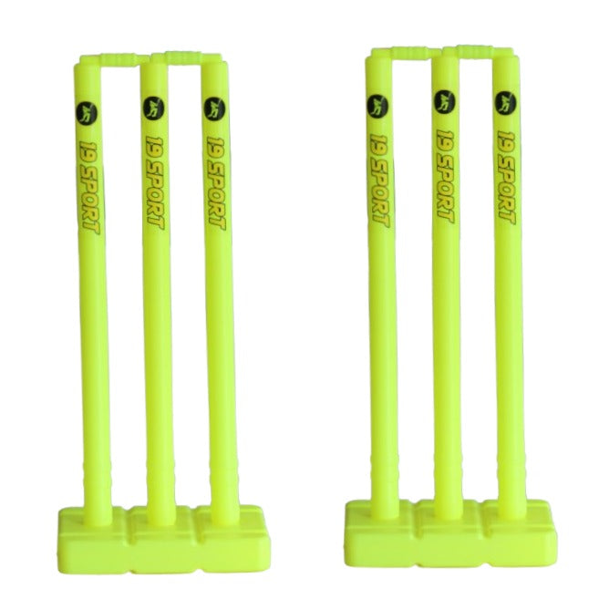 Hard plastic cricket stump sets with covers