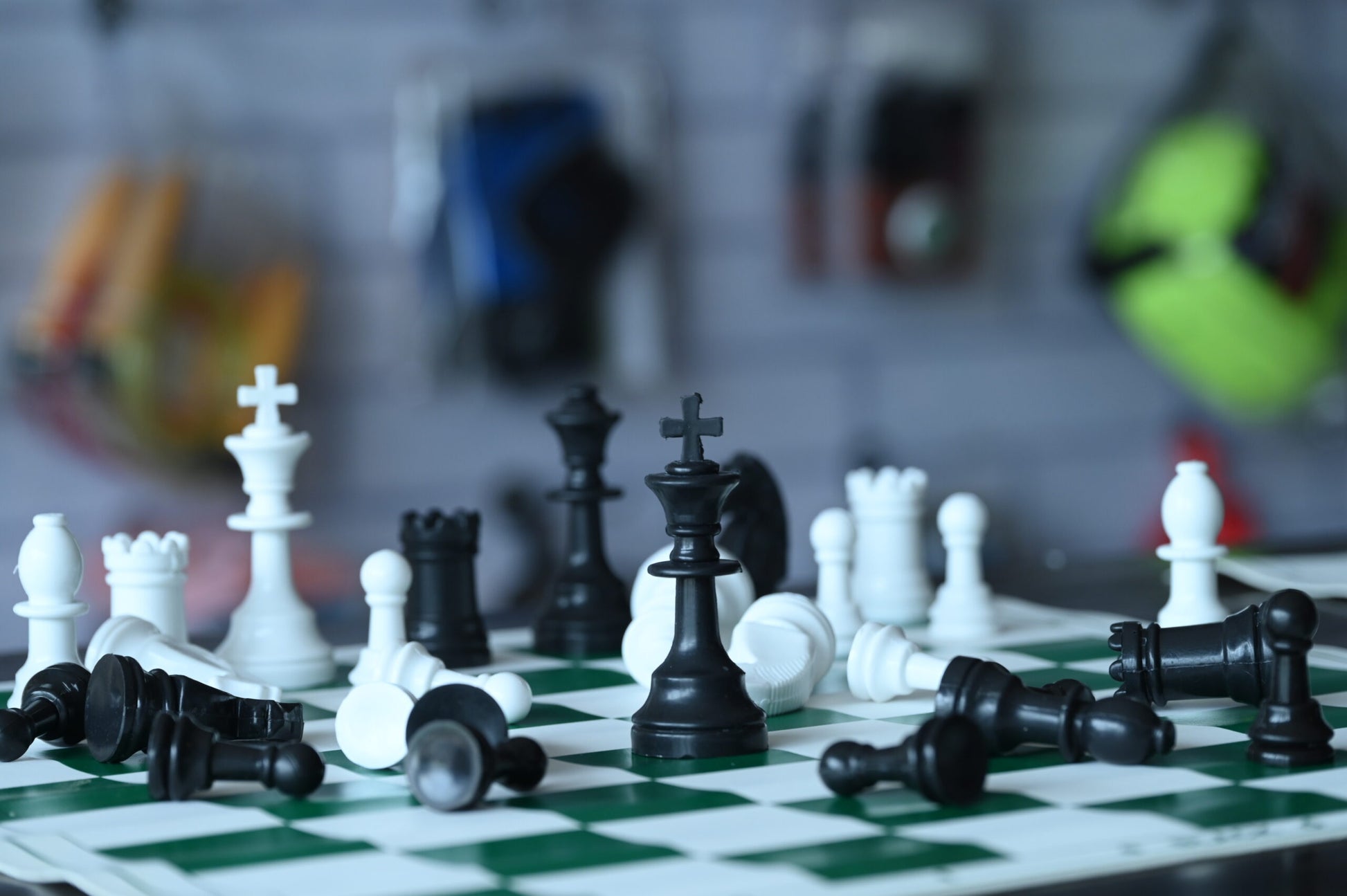 19 tournament chess set